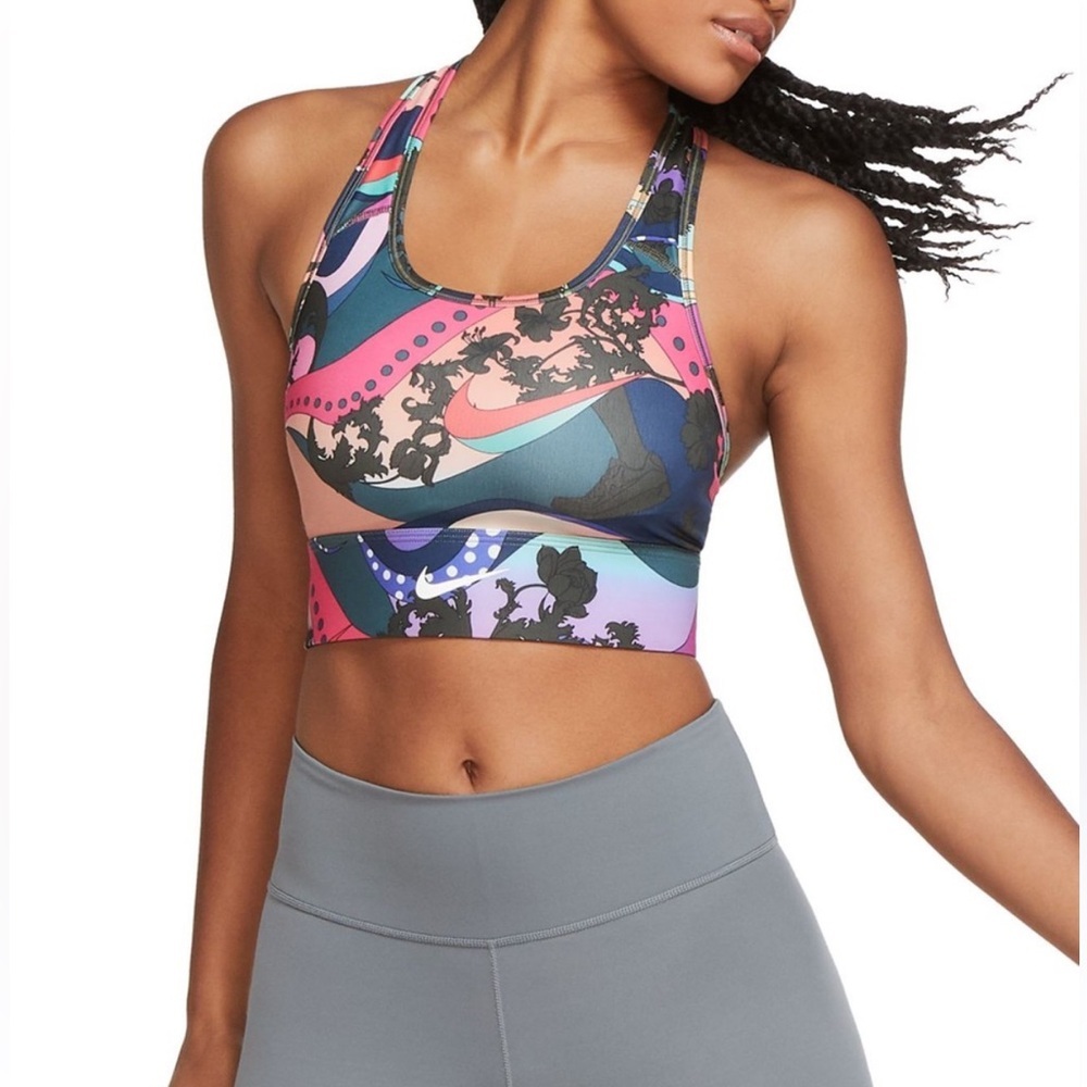 Nike Like New Swoosh Icon Clash Medium Support Sports Bra Size Small